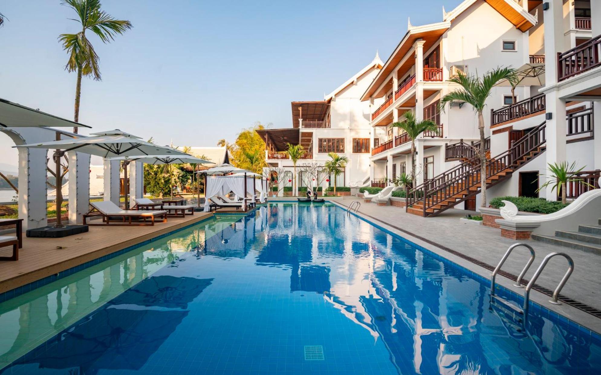 Relaxful Hotel泊岸酒店 Луанг Прабанг Екстериор снимка